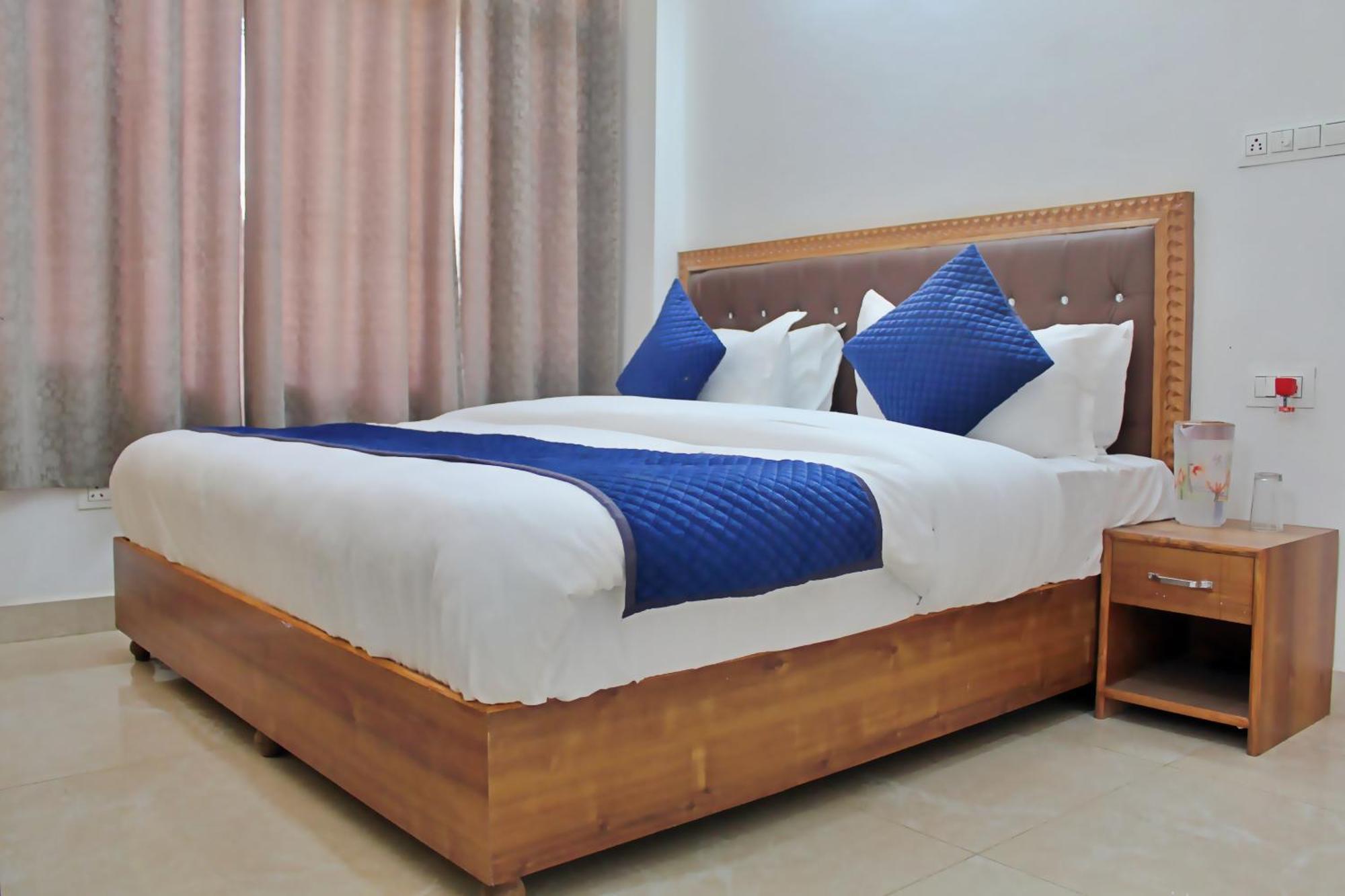 The Richie Royal Inn Manali  Ngoại thất bức ảnh